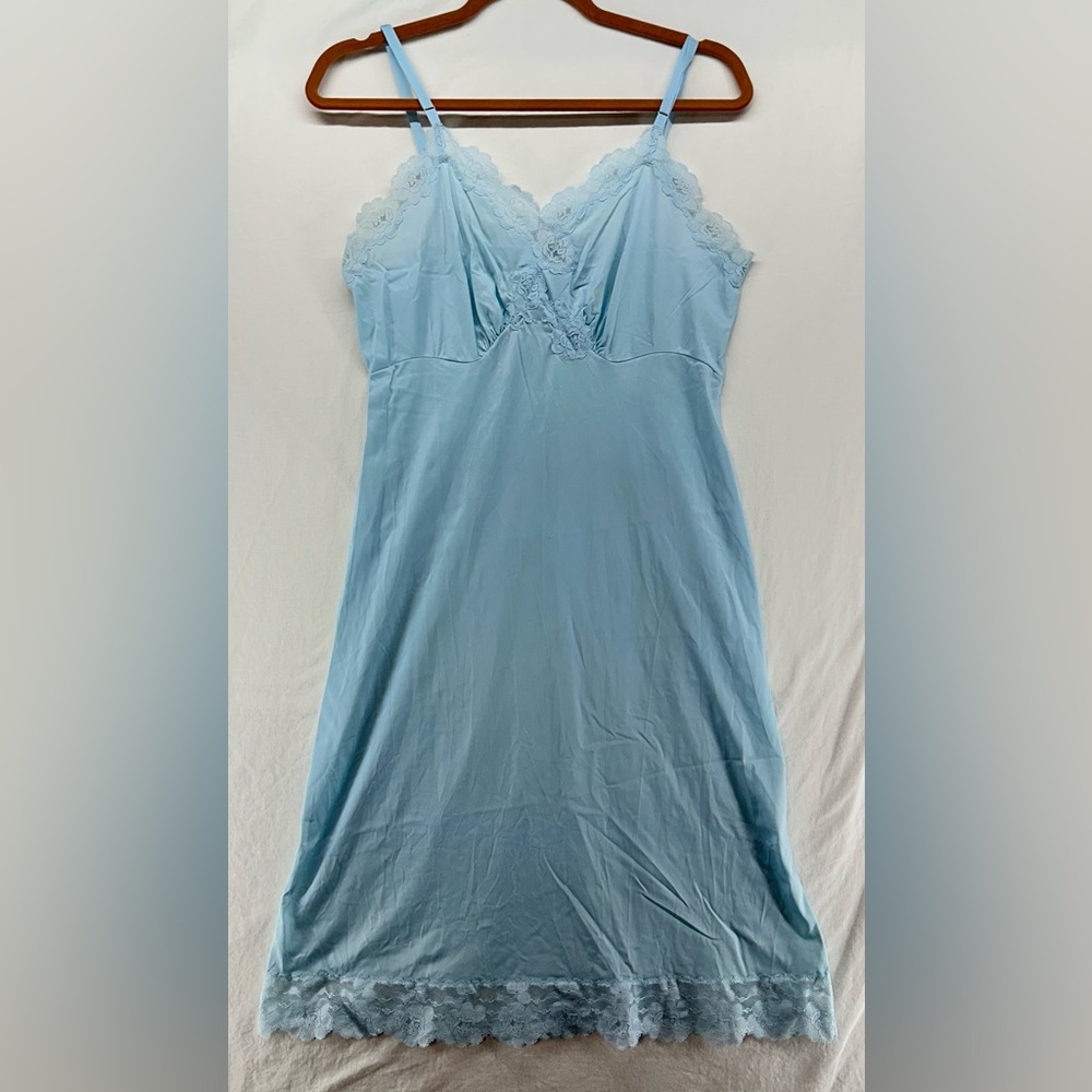 Vintage Kaser Baby Blue Nylon Lace Trim Slip Nightgown Chemise Lingerie Size 36